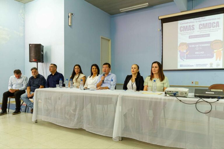 Conselhos da Assistência Social e da Criança e do Adolescente tomam posse