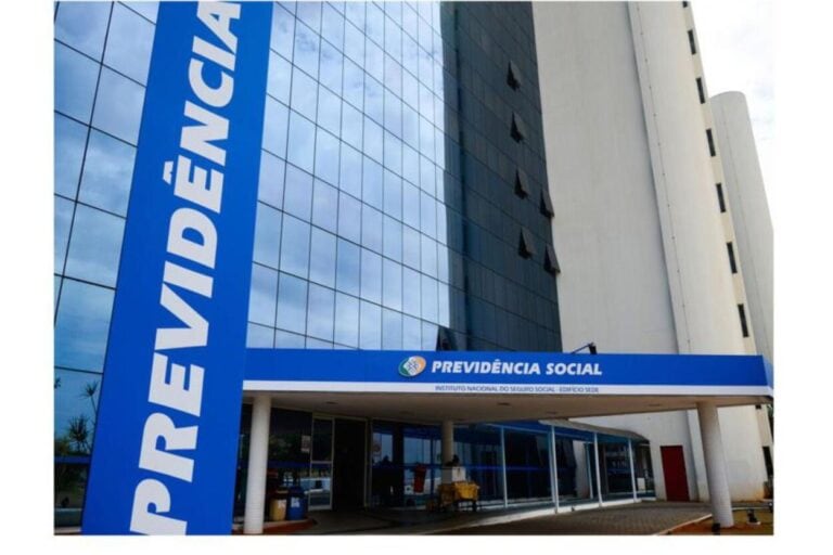 INSS libera R$ 12 bilhões em consignados no nome de crianças