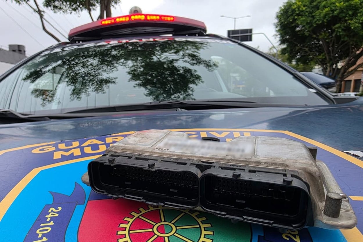 GCM de São Caetano prende homem por furto de módulo eletrônico de veículo 