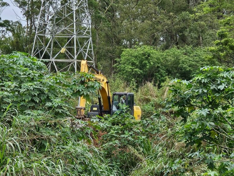 Ribeirão Pires inicia desassoreamento do córrego da Vila Belmiro