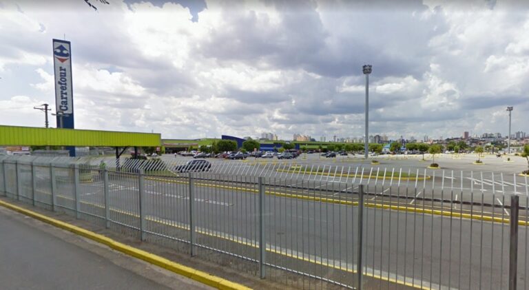 Luto no Carrefour: Loja de São Bernardo reabre após óbito de funcionário durante expediente