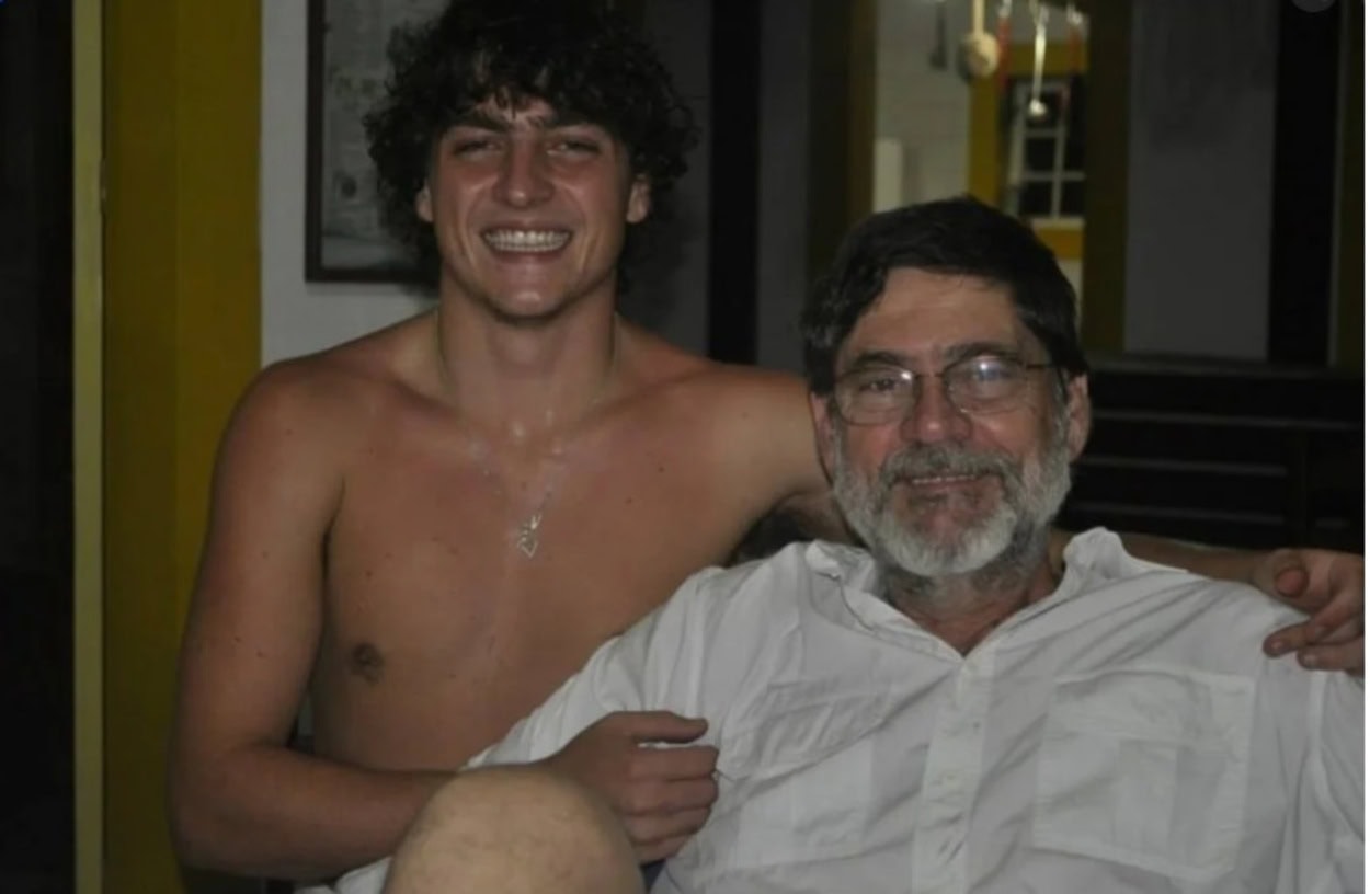 episódio de surto do agressor, aconteceu na residência da família, na zona oeste da capital.