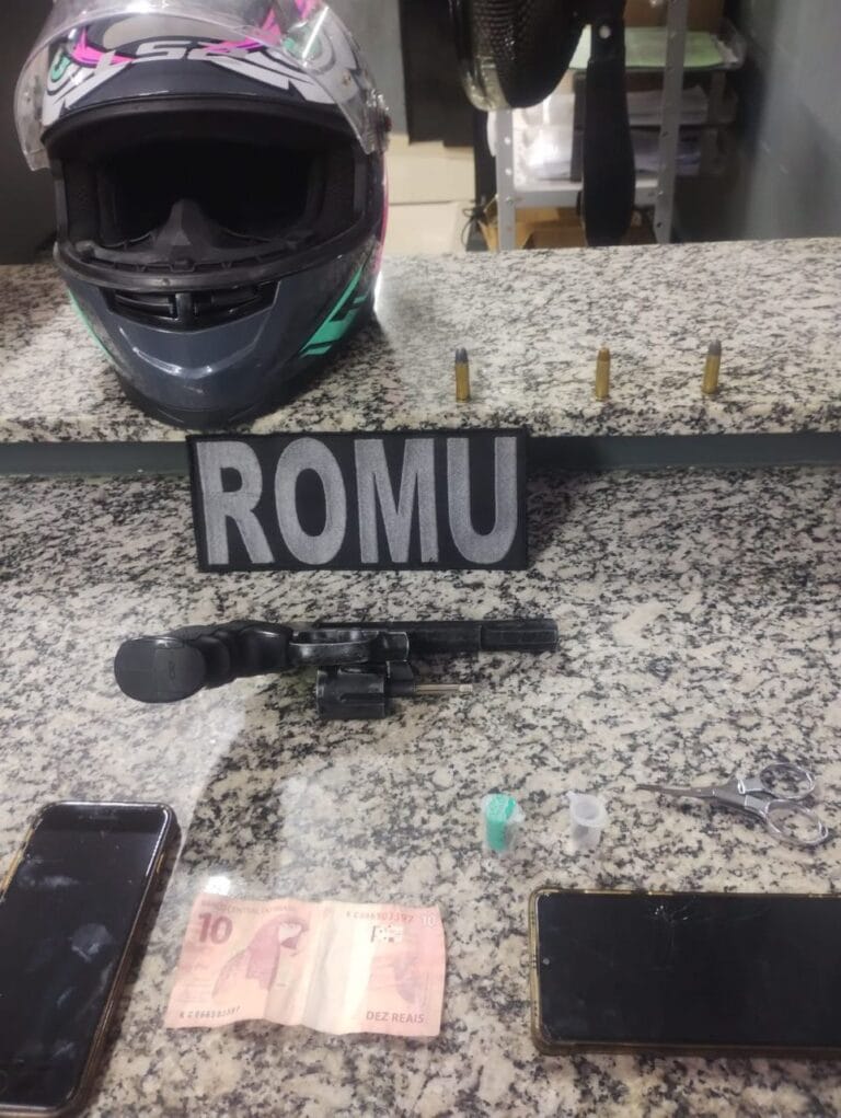 GCM de Diadema detém dupla suspeita de roubos e apreende arma de fogo