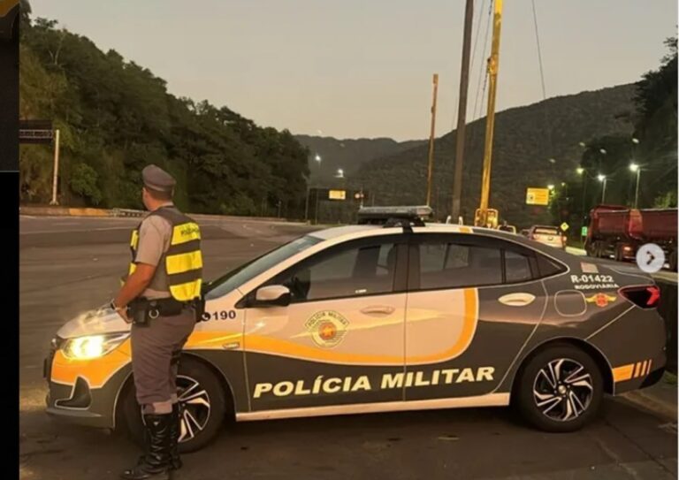 Polícia Militar Rodoviária (PMR) foi acionada na tarde deste sábado (08/11) para atender a uma ocorrência inusitada na Via Anchieta
