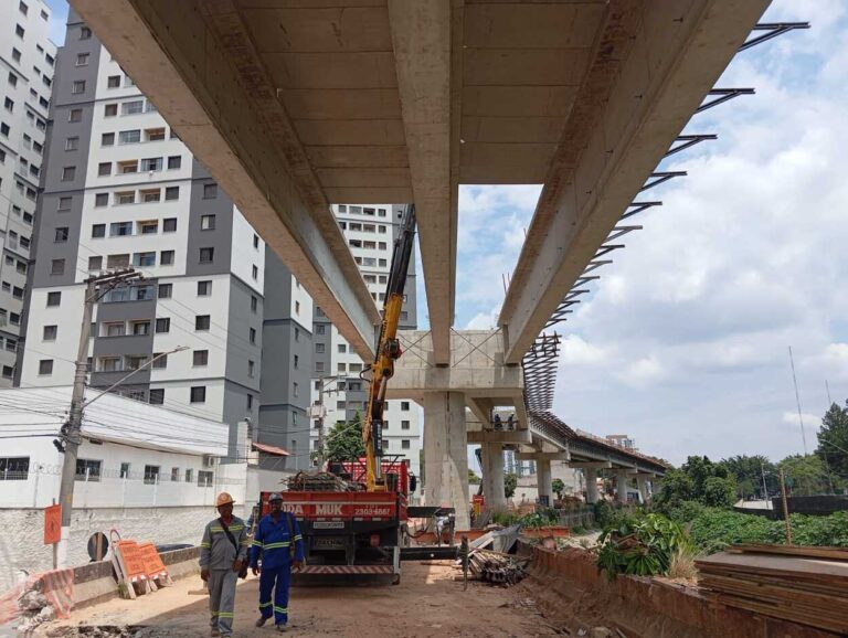 Viaduto do BRT-ABC da Engenharia Mauá está 75% concluído
