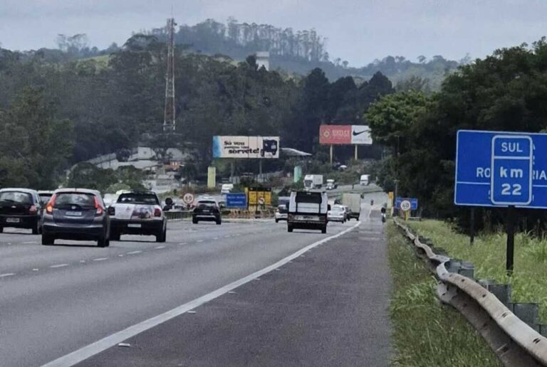 Pedestre morre após ser atropelado por veículo na Rodovia dos Imigrantes