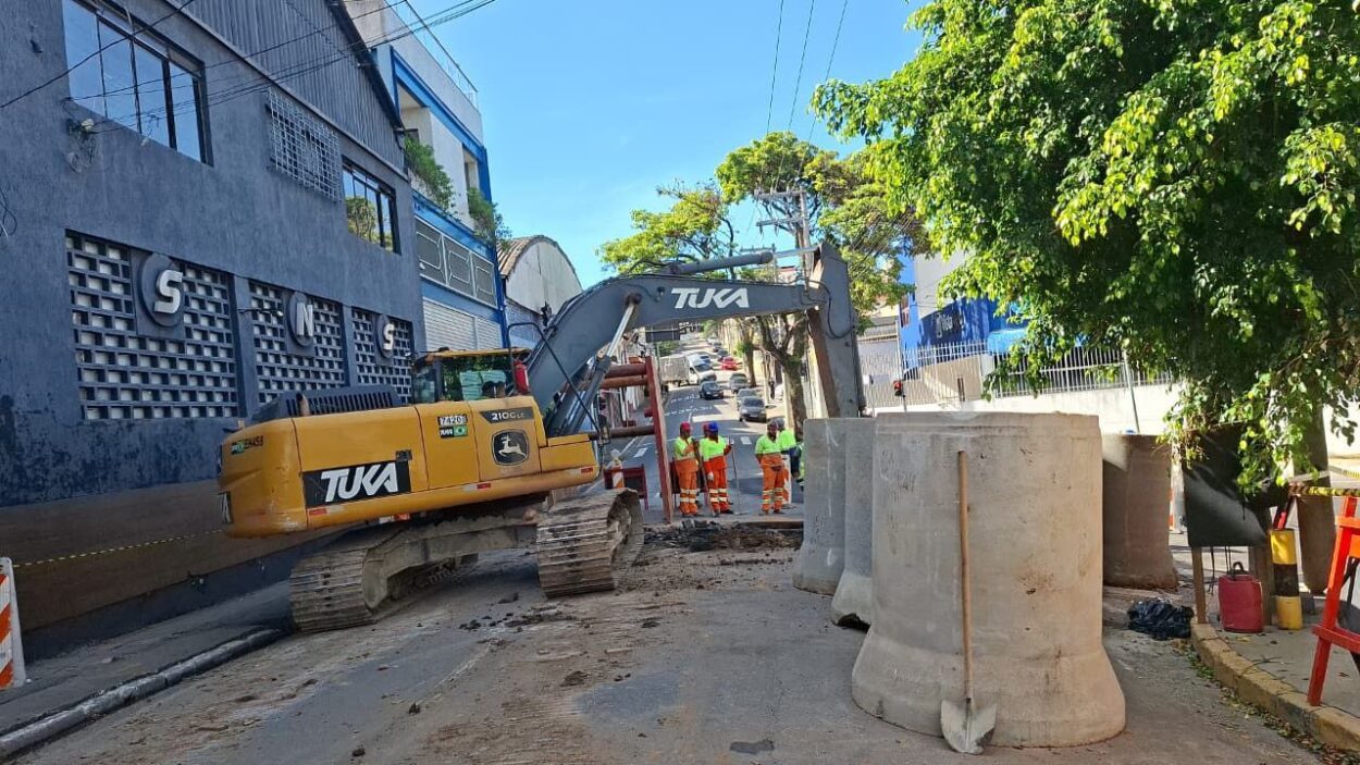 Programa Drenar São Caetano inicia 2026 com obras visando mitigar impactos na mobilidade na Rua Amazonas