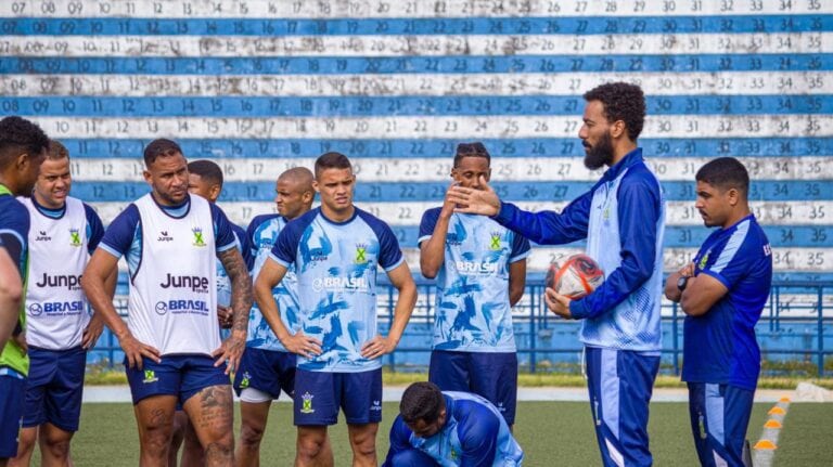 “Descanso aparece em campo”, diz preparador físico Kaio Soares