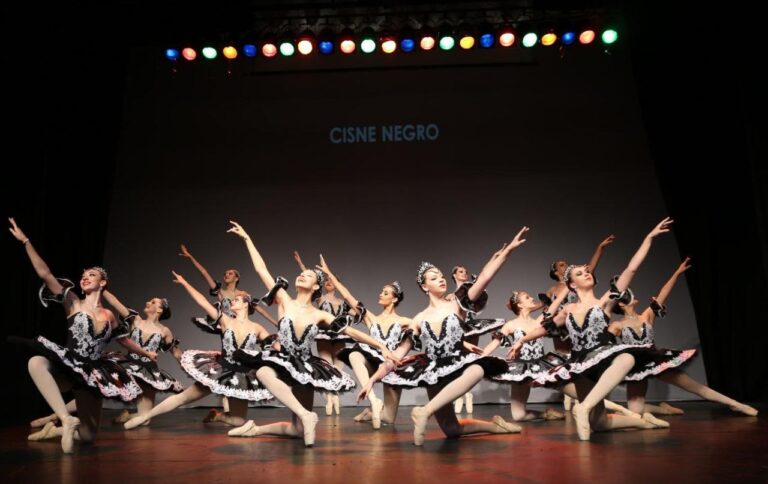 Inscrições para curso de Ballet Clássico na Escola de Bailado Laura Thomé encerram-se nesta sexta