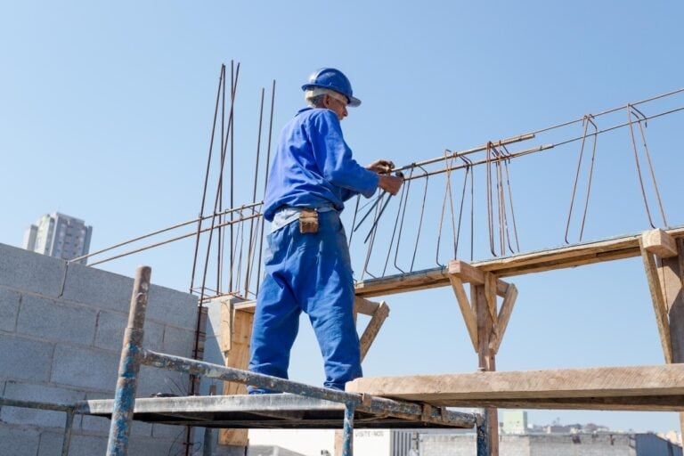 Cursos gratuitos de construção civil em Santo André encerram inscrições a partir desta semana
