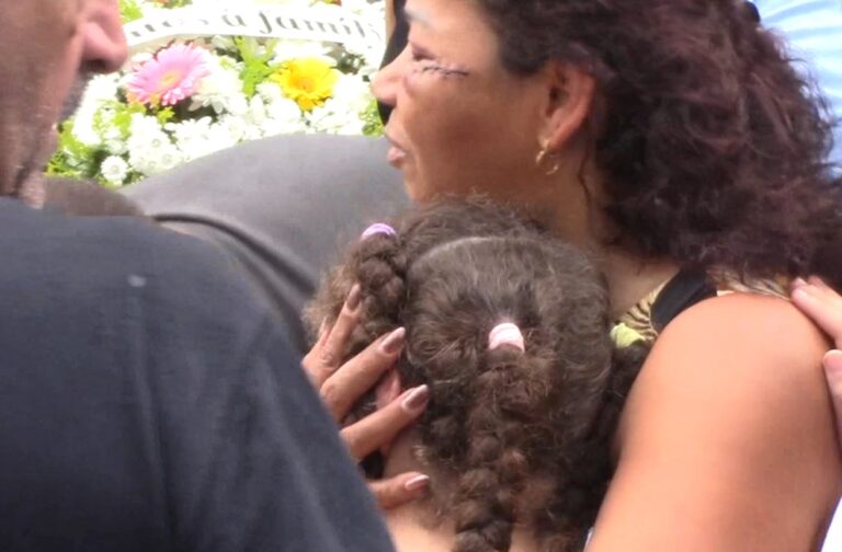 "Por que meu pai fez isso com a minha mãe?", questionou menina de 8 anos ao descobrir falecimento de Mariane pela TV.