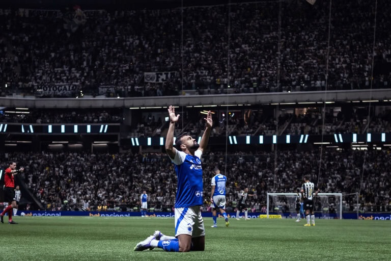 Cruzeiro Fabricio Bruno