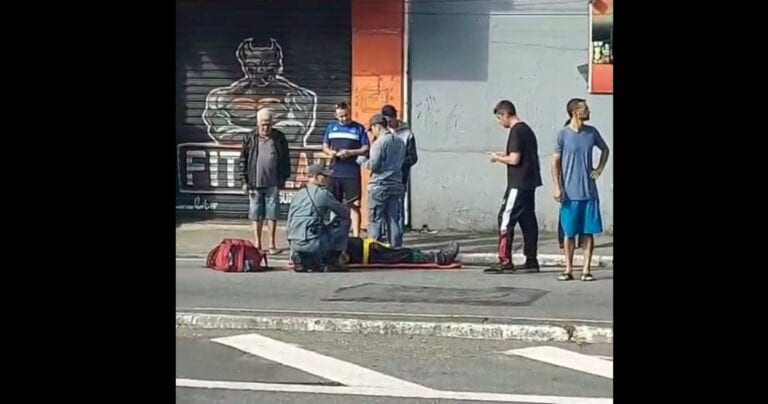Homem é atropelado na Rua Tiradentes durante a manhã deste domingo em SBC