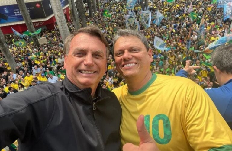 Tarcísio sanciona viaduto em homenagem ao pai de Bolsonaro no berço político de Lula