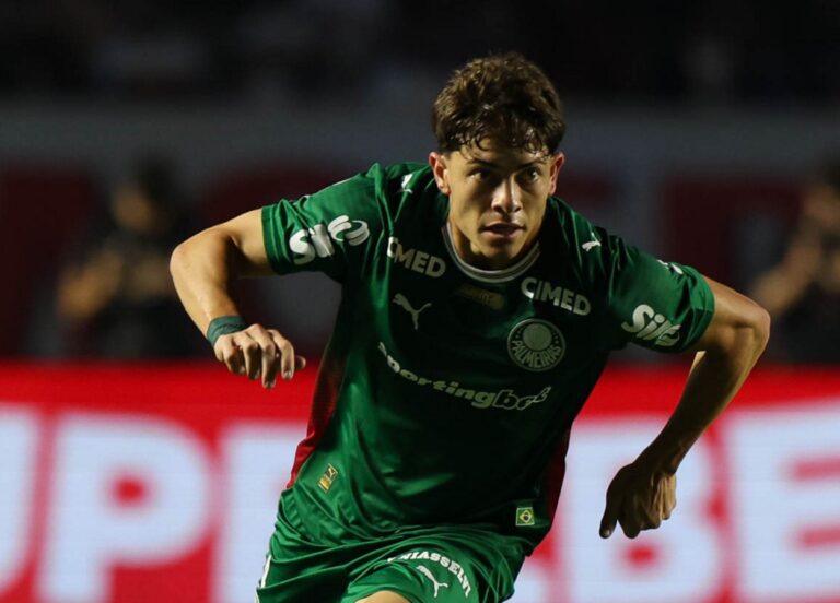 Palmeiras Giay