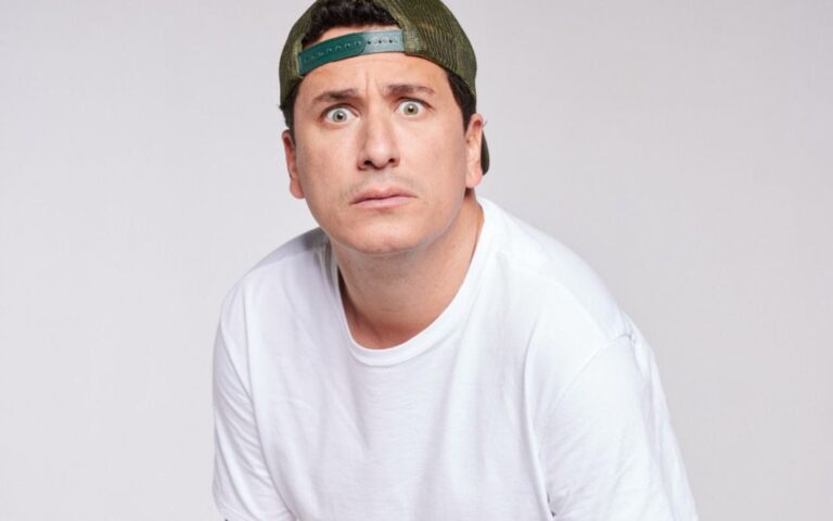 Rafael Portugal apresenta seu stand up na próxima quinta-feira (12/03), em Mauá