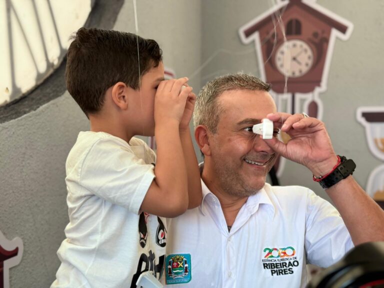 Ribeirão Pires entrega Torre do Relógio do CHL e novo CIT no aniversário da cidade