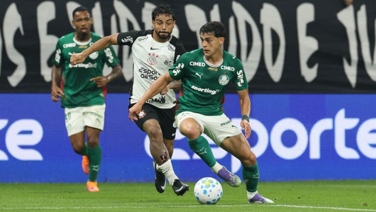 Palmeiras enxerga pênalti não marcado e reclama