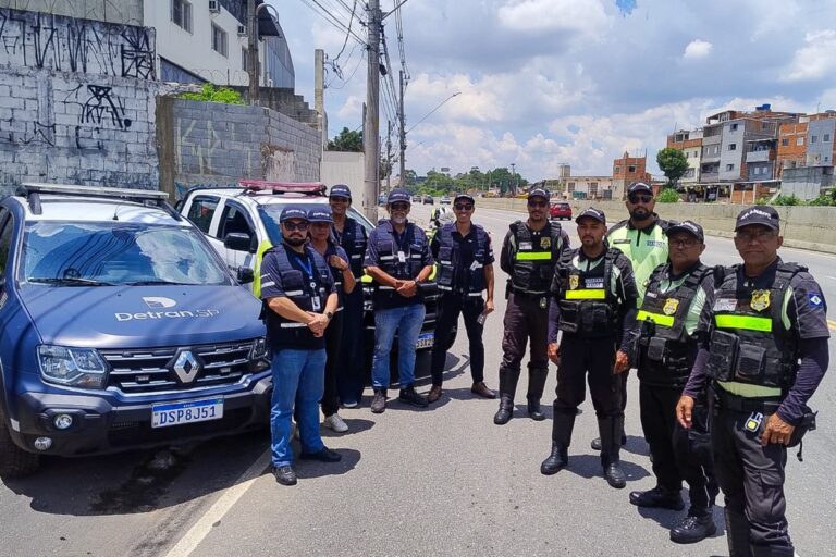 São Caetano amplia política de valorização de servidores e concede vale-refeição a agentes de trânsito