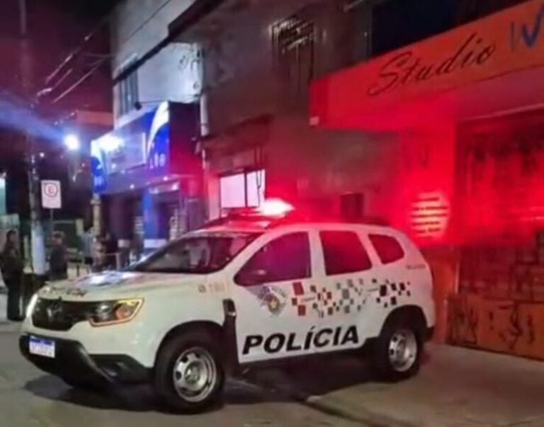 Ataque a tiros deixa dois mortos em frente a bar em Diadema