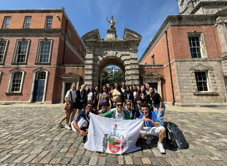 Conecta São Bernardo seleciona os 30 estudantes da rede pública contemplados para intercâmbio na Irlanda