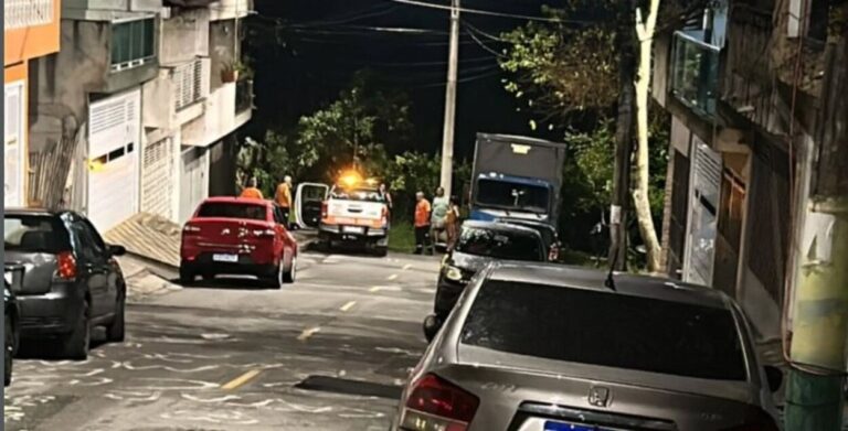CETESB manda empresa fechar sistema, limpar galerias e jogar 20 mil litros de água após vazamento de produto químico no cooperativa