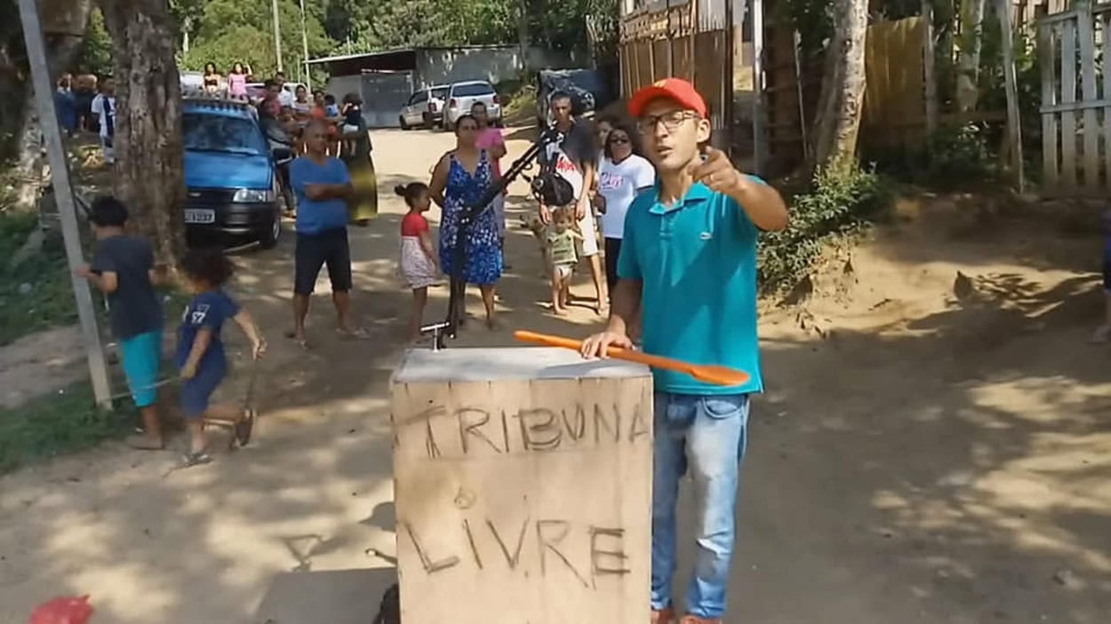 Redes sociais são inundadas por homenagens ao político de 48 anos, conhecido pelo carisma, bordões marcantes e fiscalização irreverente em Rio Grande da Serra  