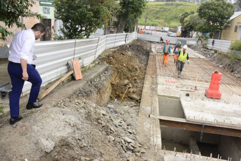 Obras de microrreservatórios avançam na Vila Pires, em Santo André