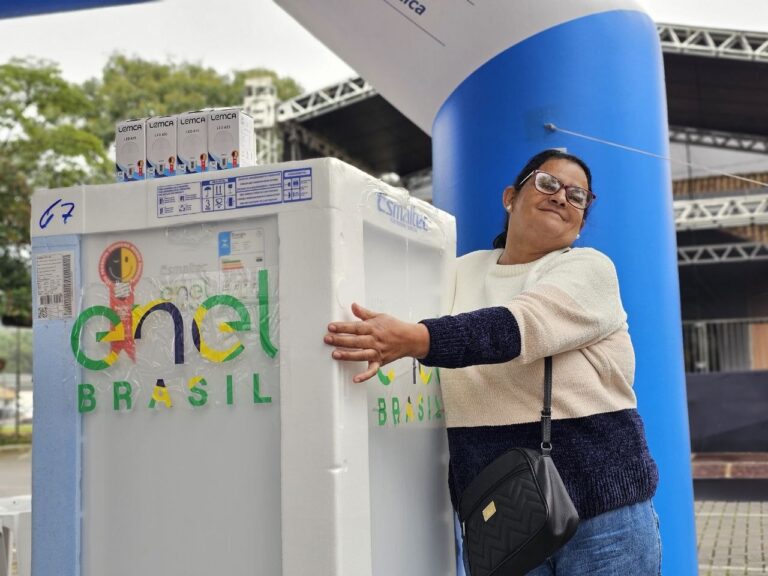 Em Ribeirão Pires, 150 moradores serão contemplados pelo programa de troca de geladeiras da Enel