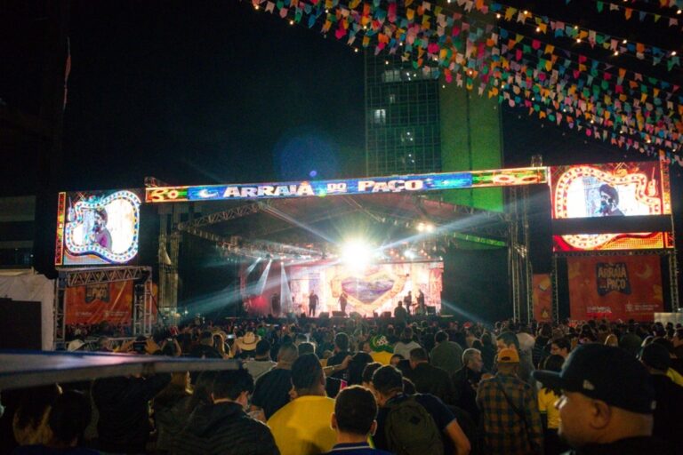 Clássicos do sertanejo marcam a abertura do 2º Arraiá do Paço em São Bernardo
