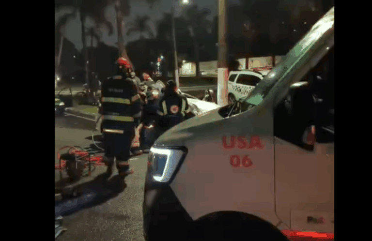 Jovem de 18 anos segue internado na UTI após grave acidente na Avenida Maria Servidei Demarchi