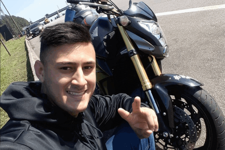 Despedida e comoção: Morador de São Bernardo é sepultado após acidente fatal de trânsito