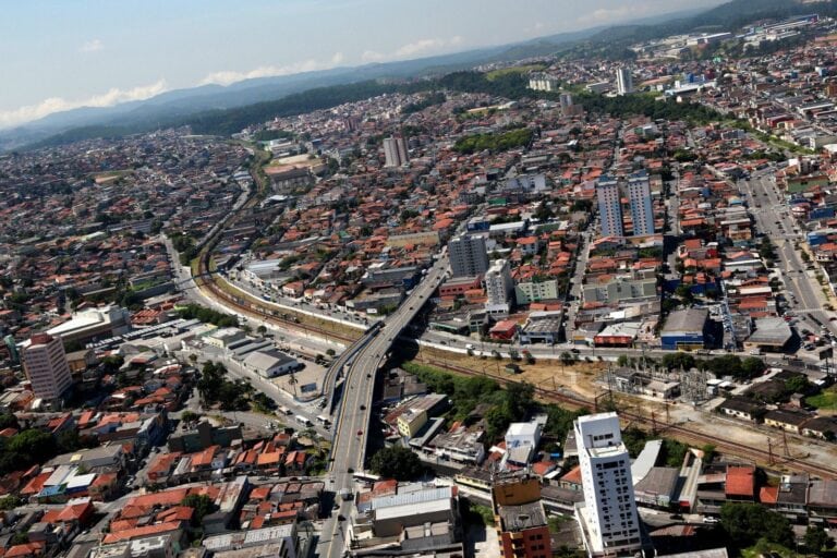 Mauá debate estratégias para fortalecer indústria cosmética local