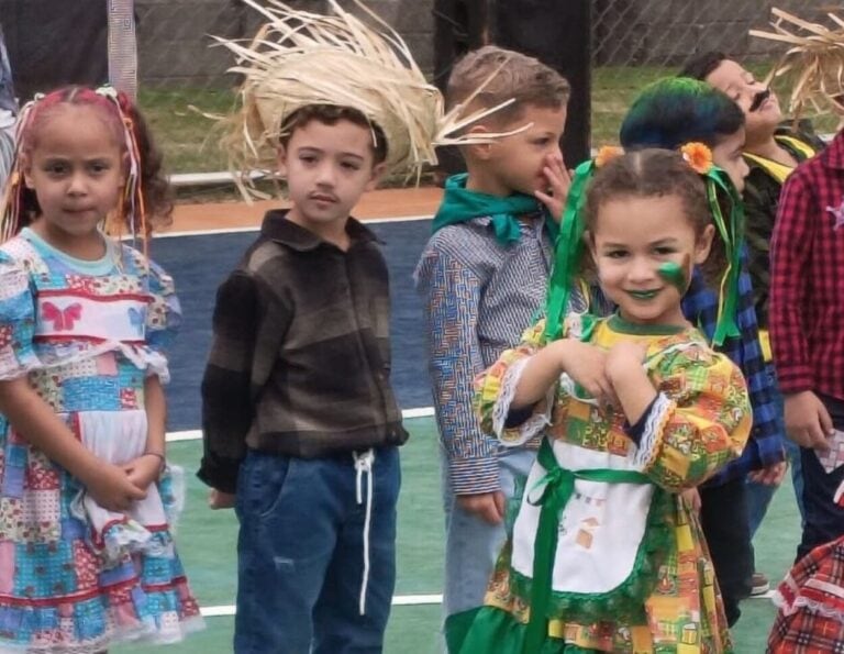 Festas juninas reúnem famílias e mantêm viva a tradição nas escolas municipais de Ribeirão Pires