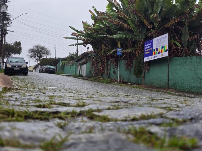 Trecho da Rua Marechal Arthur da Costa e Silva receberá recapeamento asfáltico em Ribeirão Pires