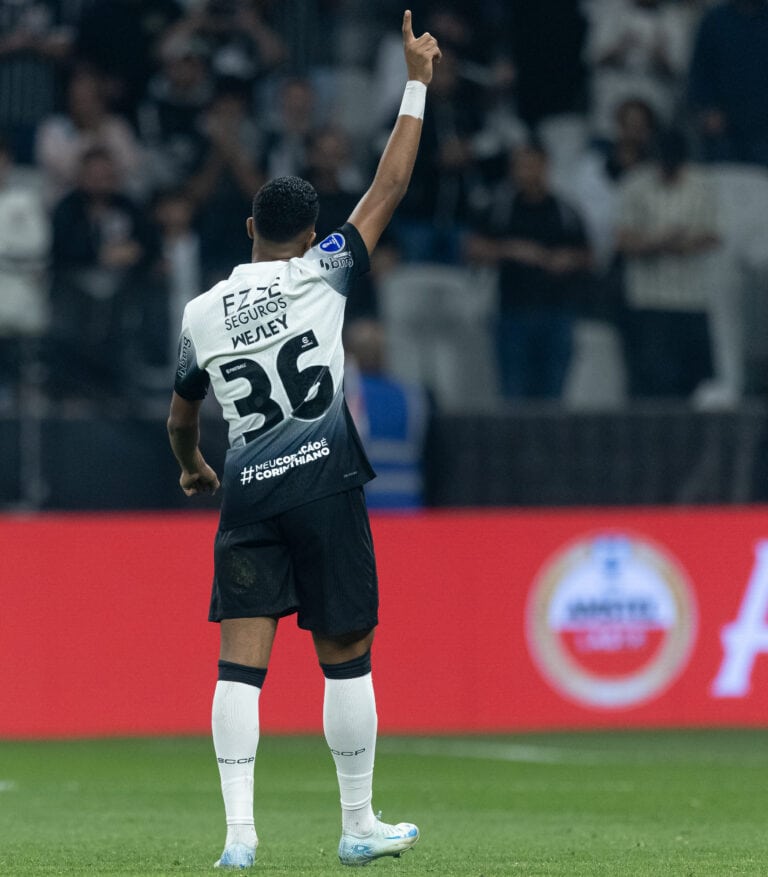 Corinthians pode repatriar Wesley? Entenda a situação