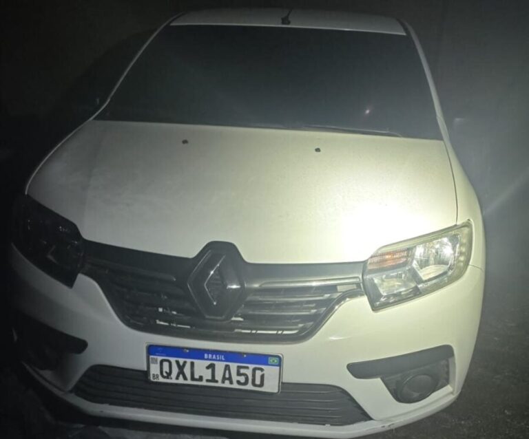 Carro usado em atentado contra Tenente da PM em São Caetano é localizado em terreno na Zona Leste de SP
