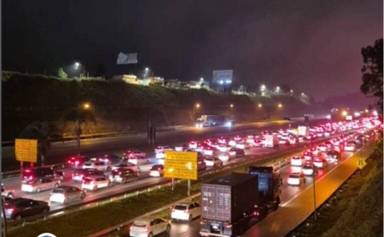 Feriado de 9 de Julho: Ecovias espera até 315 mil veículos no Sistema Anchieta-Imigrantes