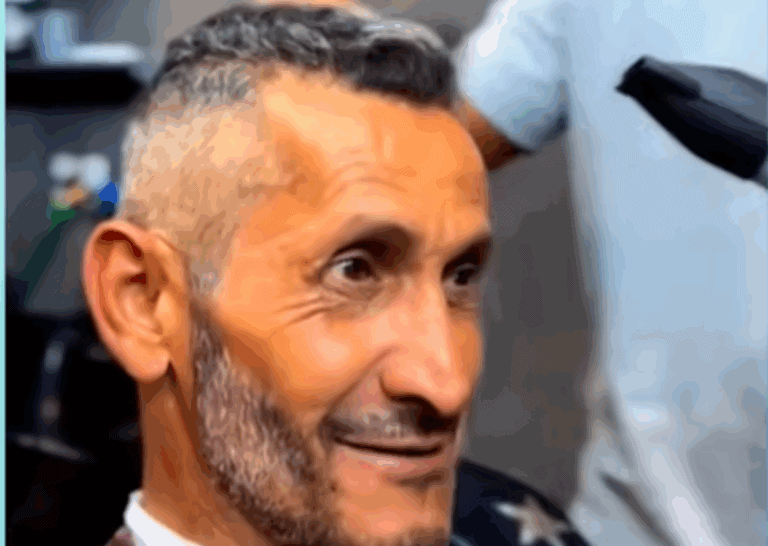 Um homem de 51 anos, identificado como o pedreiro Márcio, foi encontrado sem vida na madrugada desta terça-feira
