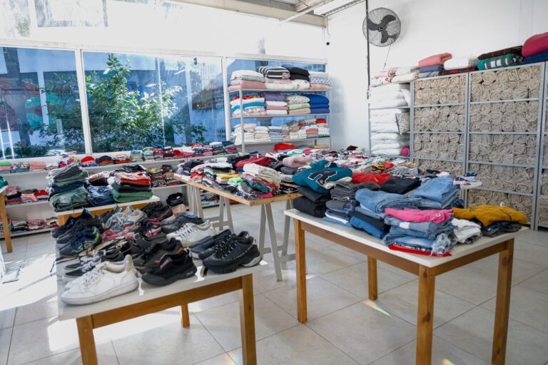 Fundo Social de São Caetano inaugura Lojinha Solidária e beneficiará mais de 2,1 mil famílias com itens de inverno
