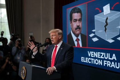Trump afirma que o regime de Maduro fraudou as eleições na Venezuela